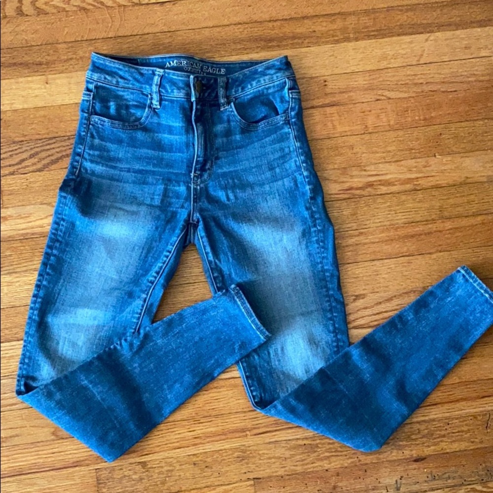 Hi-Rise American Eagle Jeggings